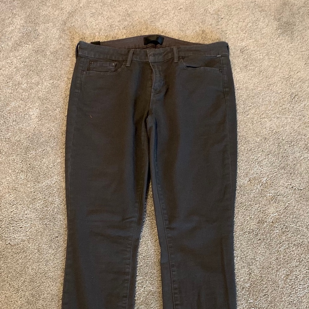 EUC Vince Dylan Skinny Jeans 28